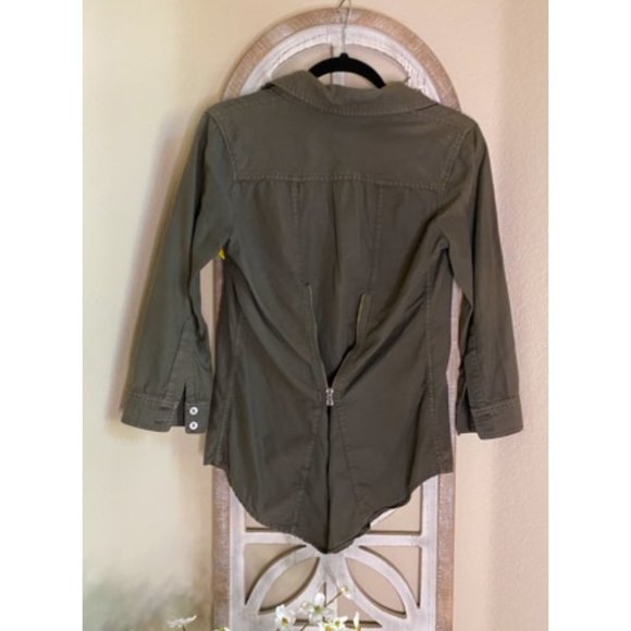 Elizabeth and james	buttondown shirt with zipper d - Picture 2 of 2